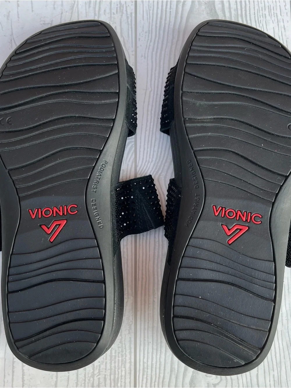 Vionic Alexis Slip On Slide Sandals Black Size 9 - Picture 8 of 10